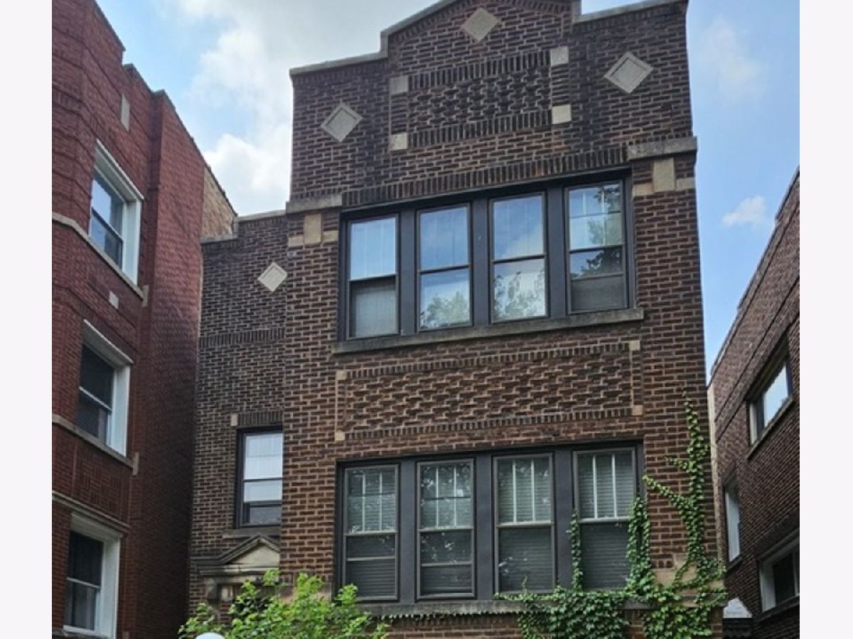 Homes & Condos & Townhomes Sold Chatham Park Place Chicago Illinois, 8130 Langley