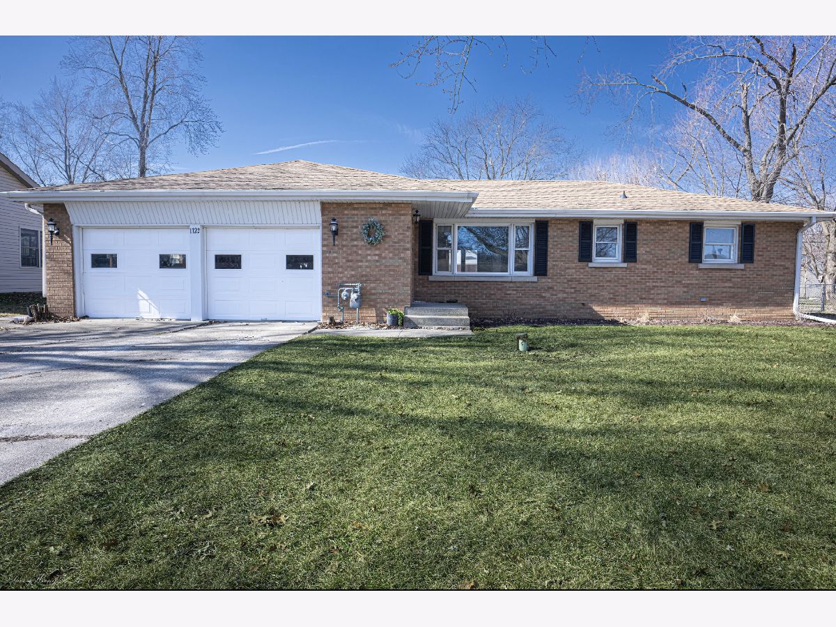 Homes Sold Heil Estates Kankakee Illinois, 1151 Vaughn
