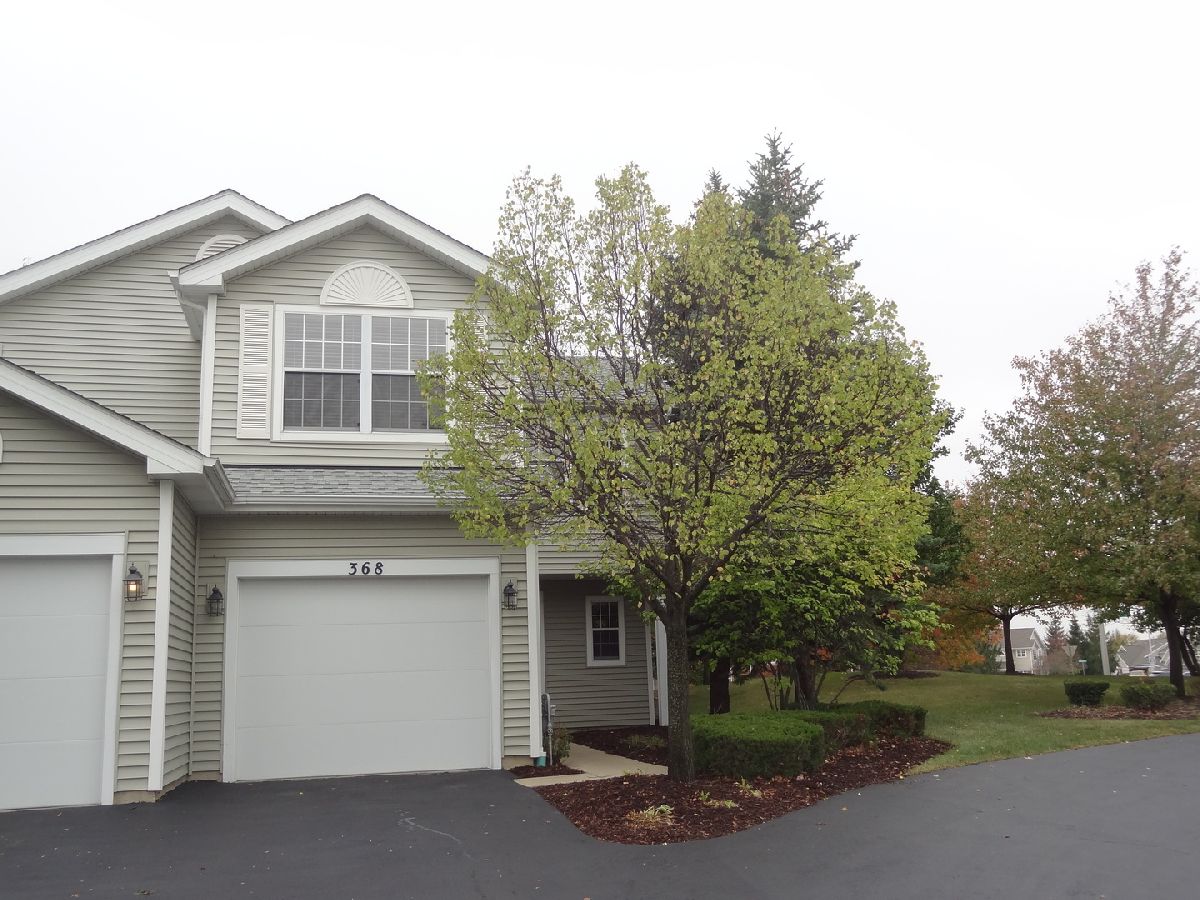 Townhomes Rented Meribel Schaumburg Illinois, 368 Fallbrook