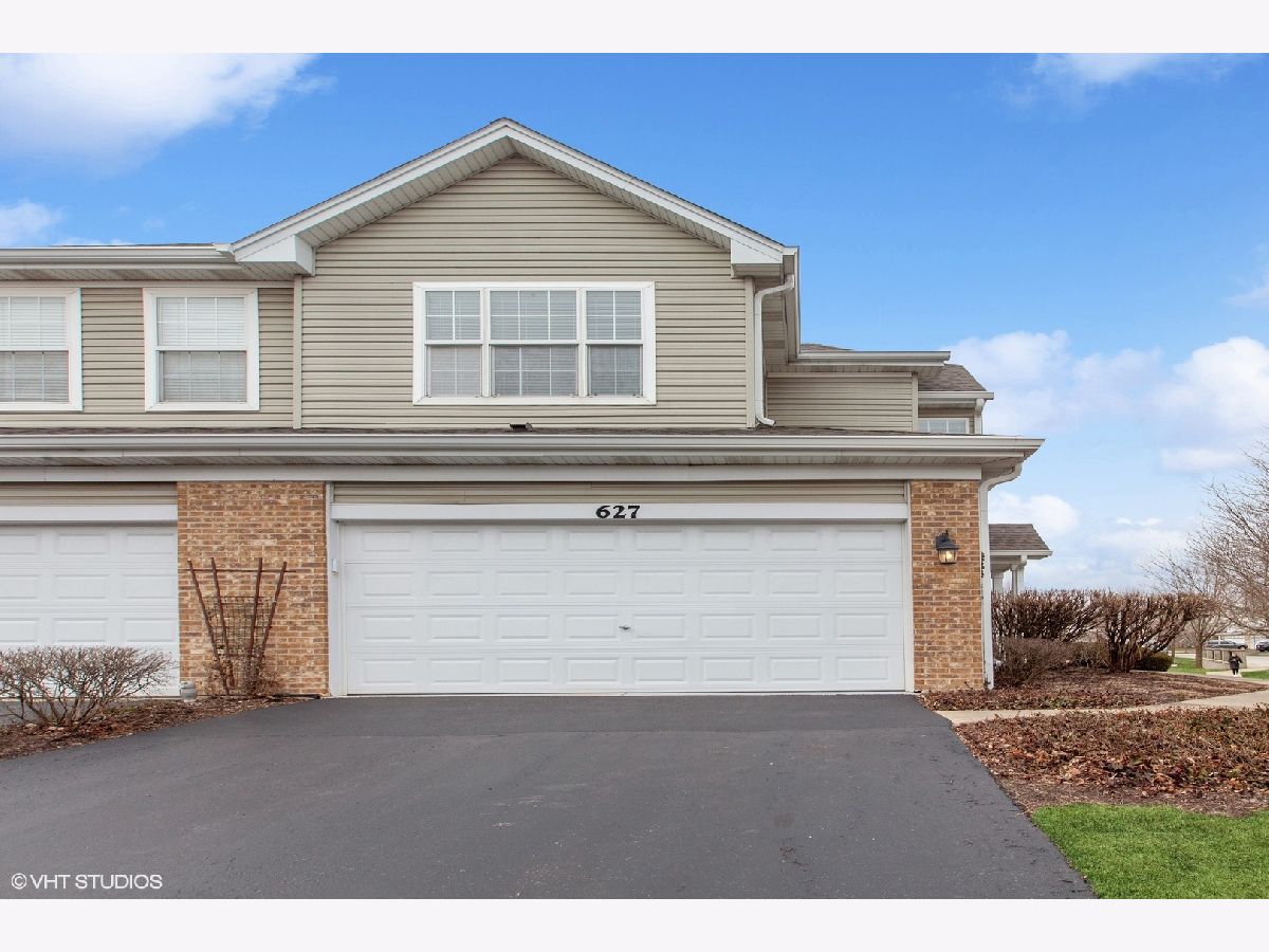 Townhomes & Condos Sold Bridgewater Naperville Illinois, 627 Esla