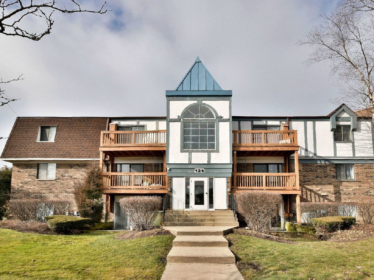 Condominiums Sold La Londe Place Addison Illinois, 126 La Londe