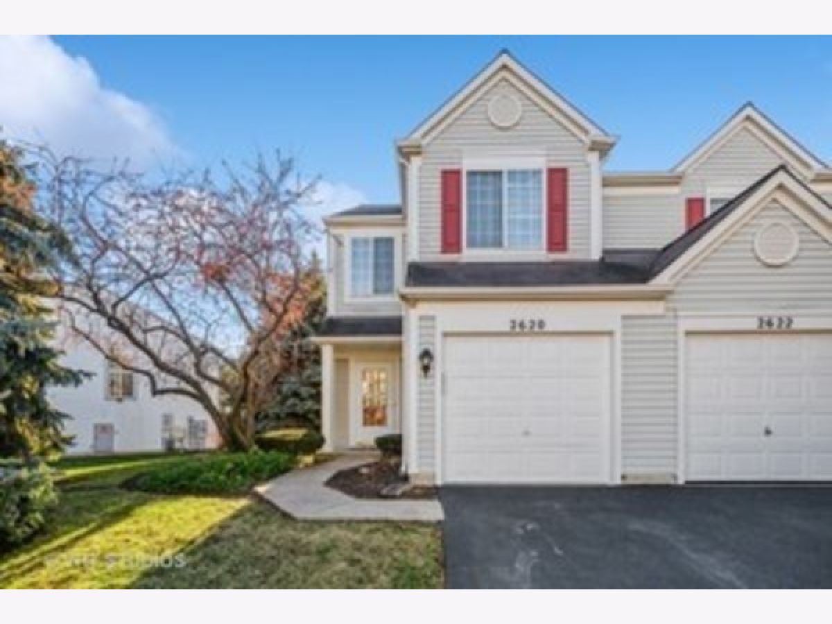 Townhomes Rented Carrolwood Naperville Illinois, 2620 Carrolwood
