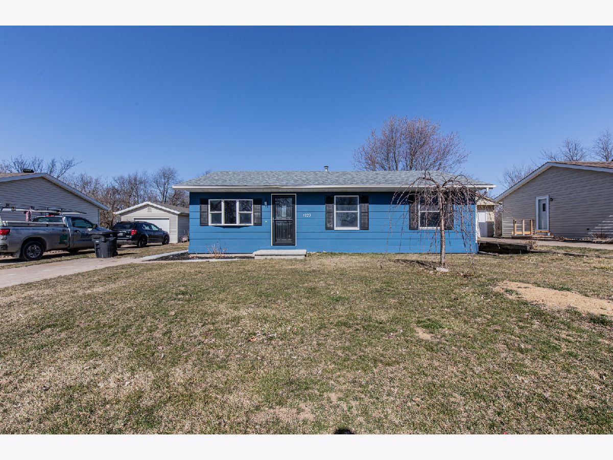  Sold Rock Island Illinois, 1223 101st Avenue