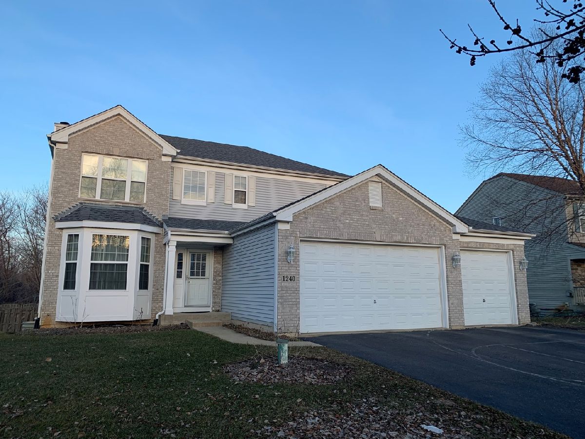 Homes Sold Deer Grove Port Barrington Illinois, 1240 Noble