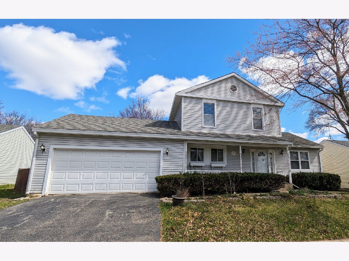 Homes & Condos & Townhomes Rented University Heights Naperville Illinois, 1401 Knoll