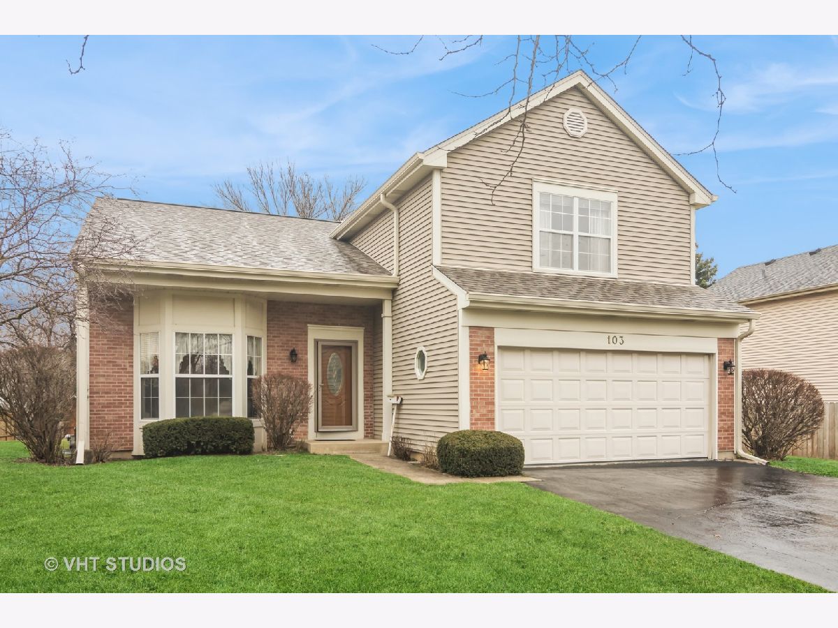 Homes Sold Countryside West Lake Zurich Illinois, 103 Harbor