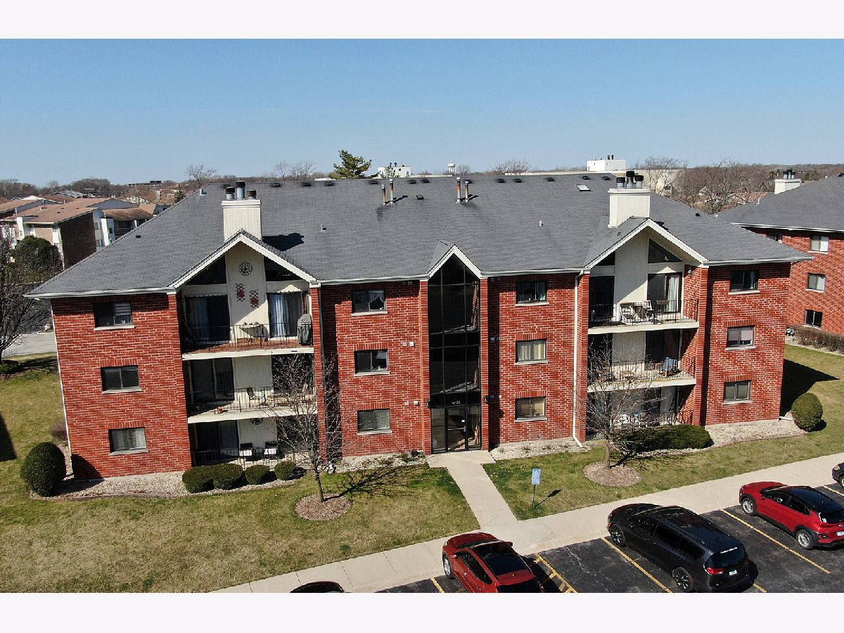 Condominiums Sold Hamilton Hills Tinley Park Illinois, 18136 Rita