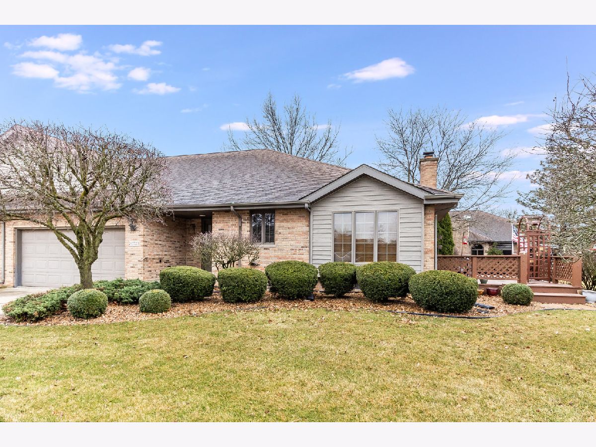 Townhomes Sold Hunt Club Estates Frankfort Illinois, 20723 Hunt Club