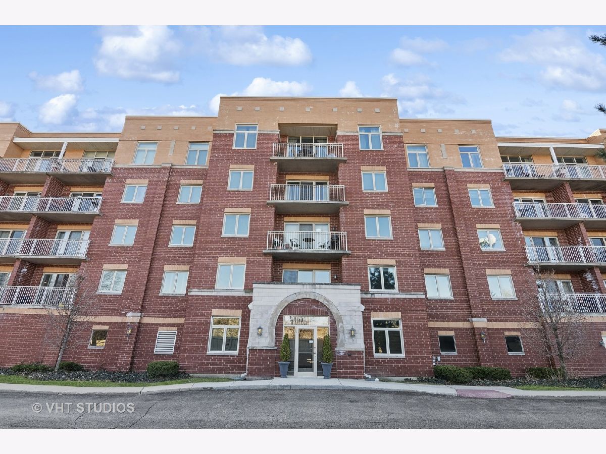 Condominiums Sold Oakview Estates Lombard Illinois, 500 Saint Charles