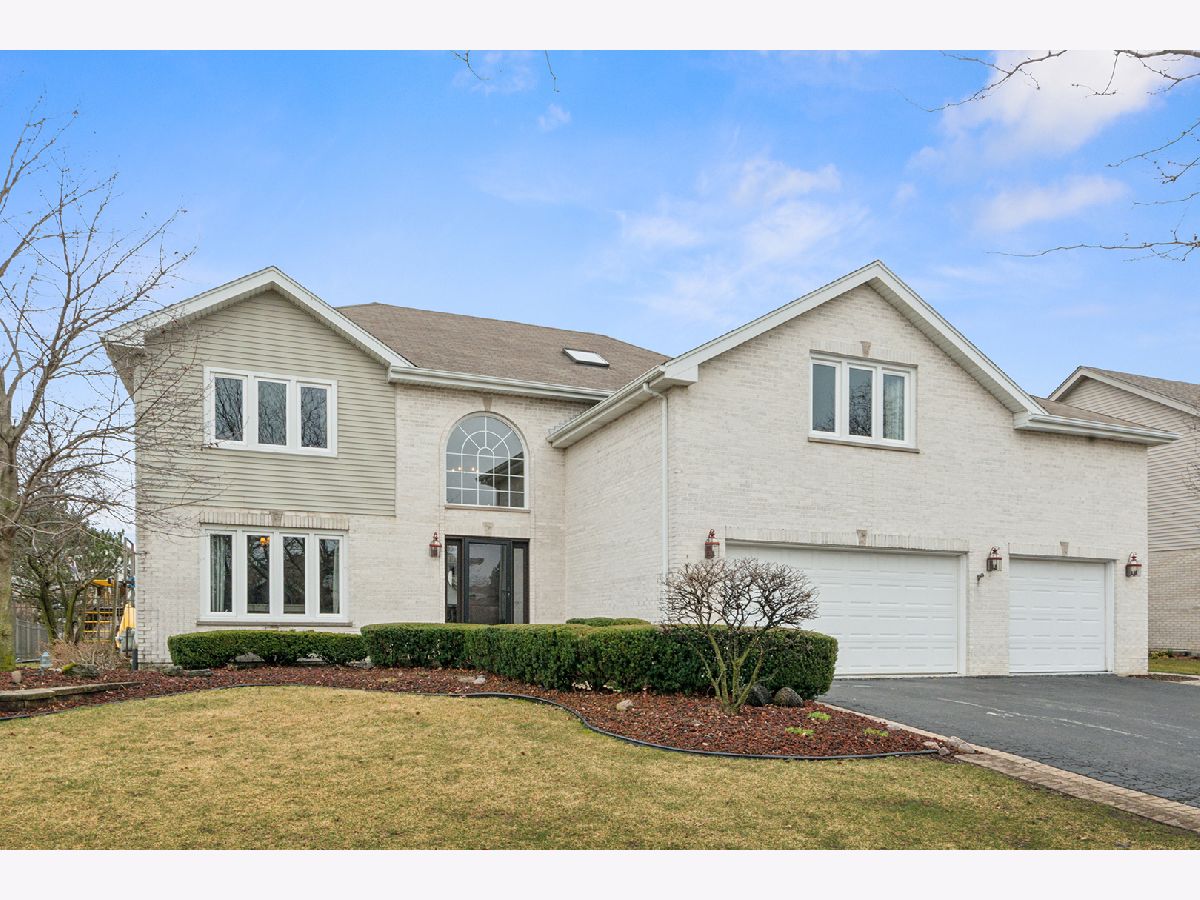 Townhomes & Homes Sold Tara Hills Mokena Illinois, 19333 Waterford