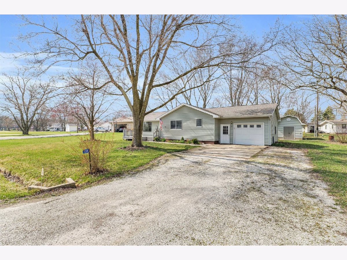 Homes Sold Lake Iroquois Loda Illinois, 103 Pima