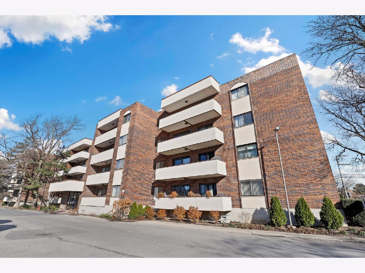 Condominiums Sold Gross Point Towers Skokie Illinois, 9240 Gross Point