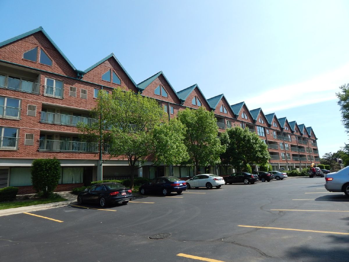 Condominiums Sold Lisle Town Centre Lisle Illinois, 1111 Burlington