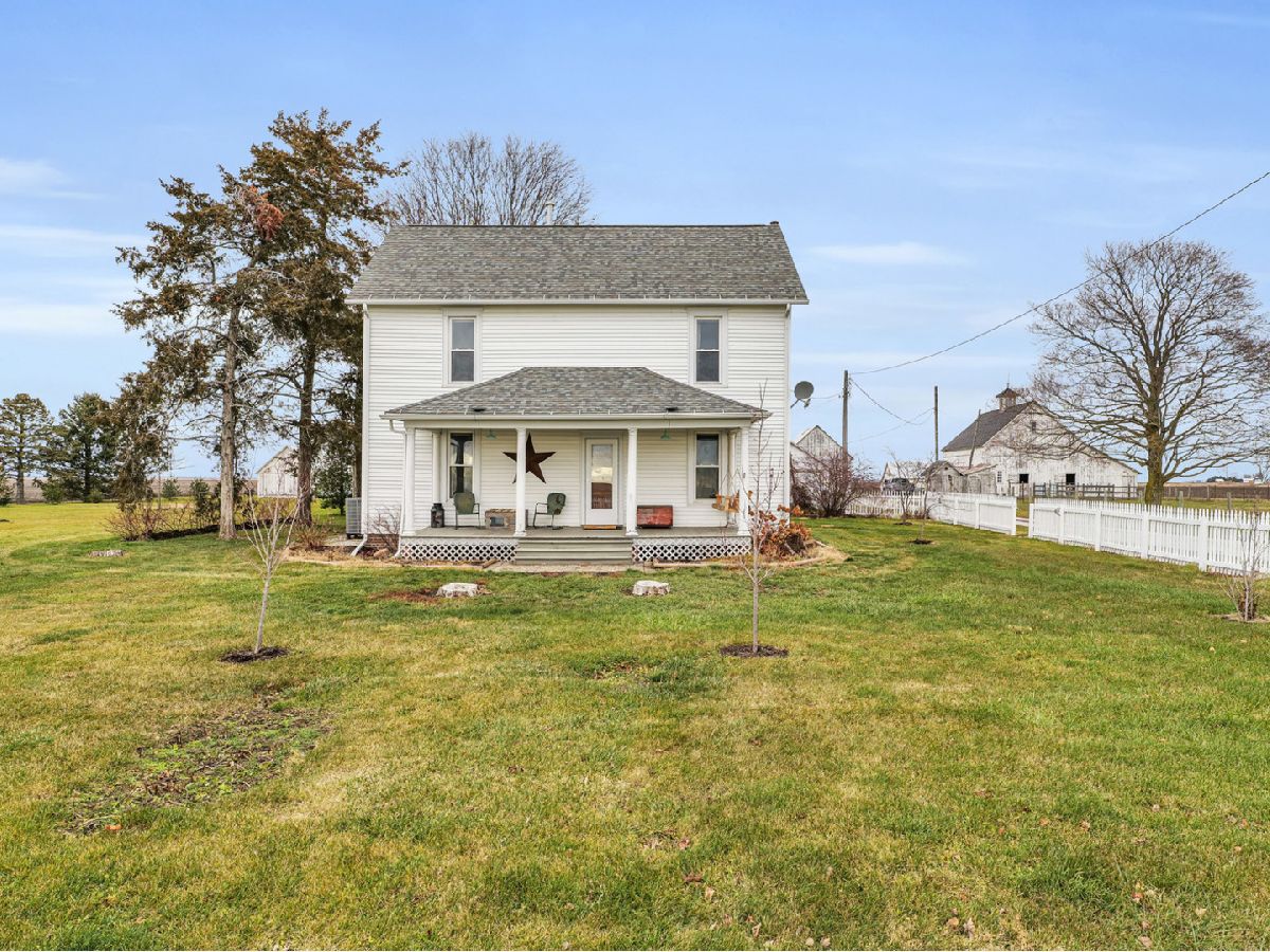 Sold Ivesdale Illinois, 1438 1200 North