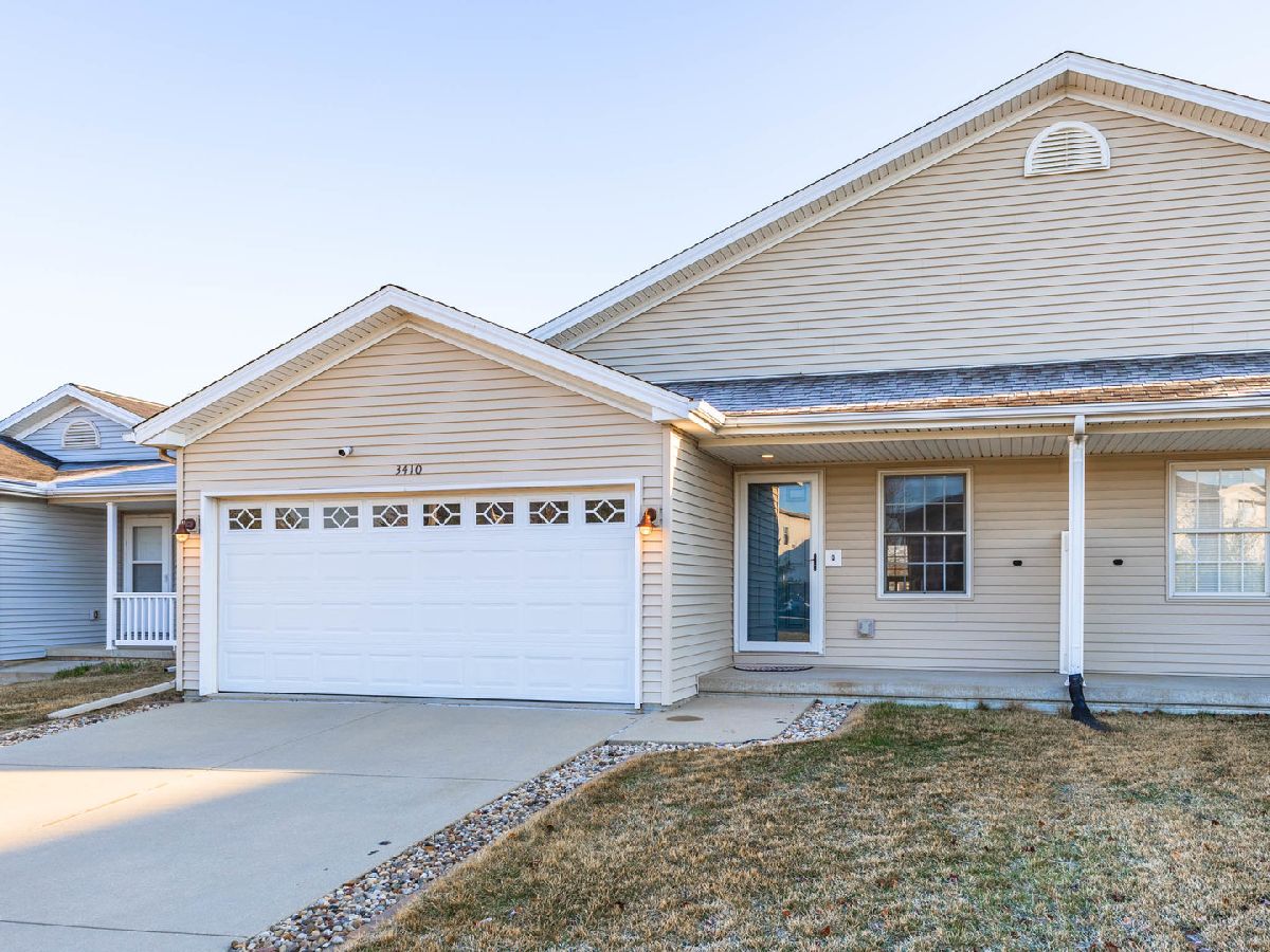 Homes & Condos & Townhomes Sold Mcgraw Park Bloomington Illinois, 3410 Cornelius