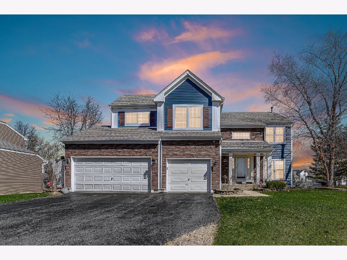 Homes & Townhomes Rented Country Walk Round Lake Beach Illinois, 254 Wildflower