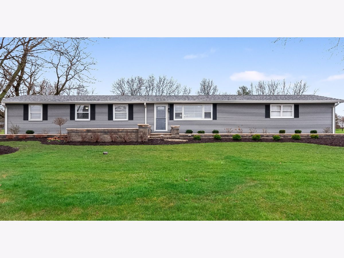 Homes Sold Ringneck Oswego Illinois, 2410 Collins