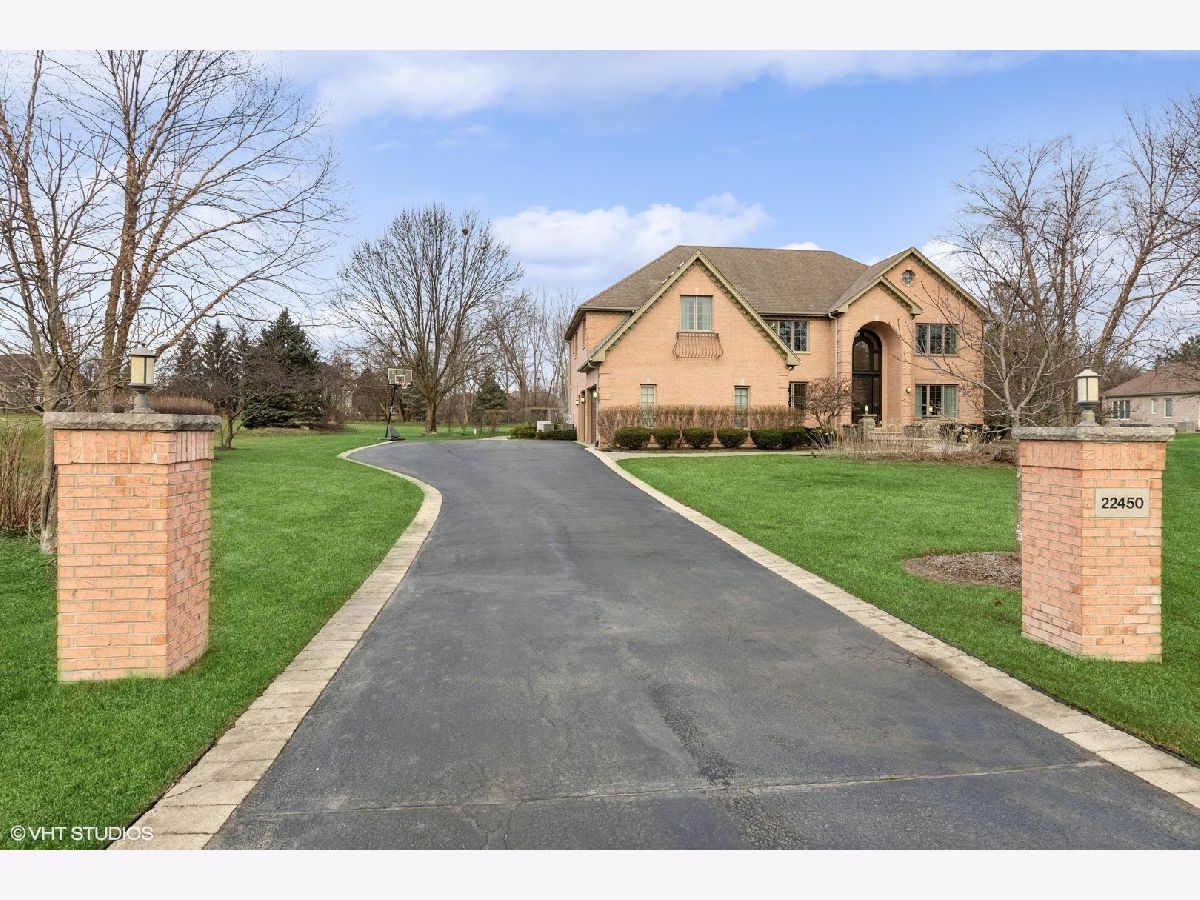 Homes Sold Foxborough Estates Kildeer Illinois, 22450 Foxtail