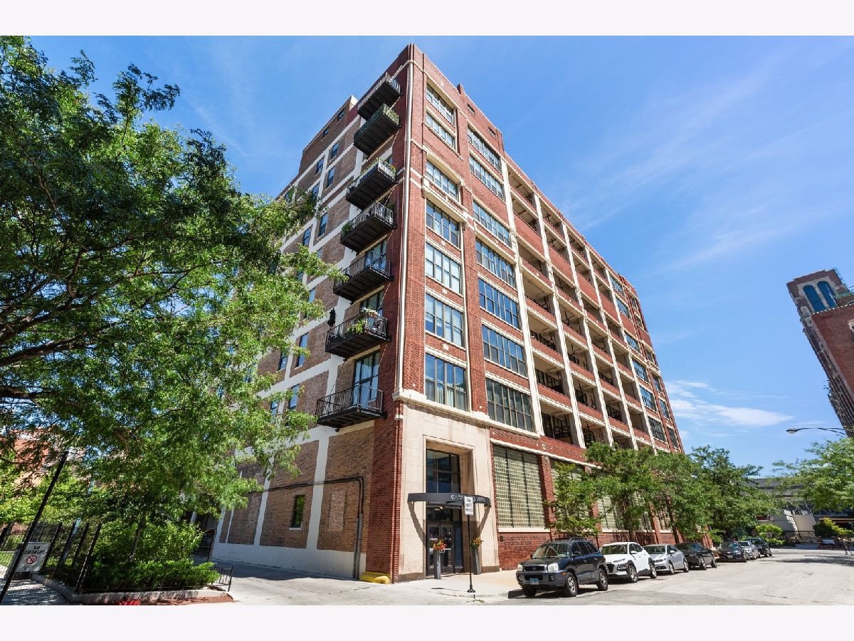 Condominiums Sold Chess Lofts Chicago Illinois, 320 21st