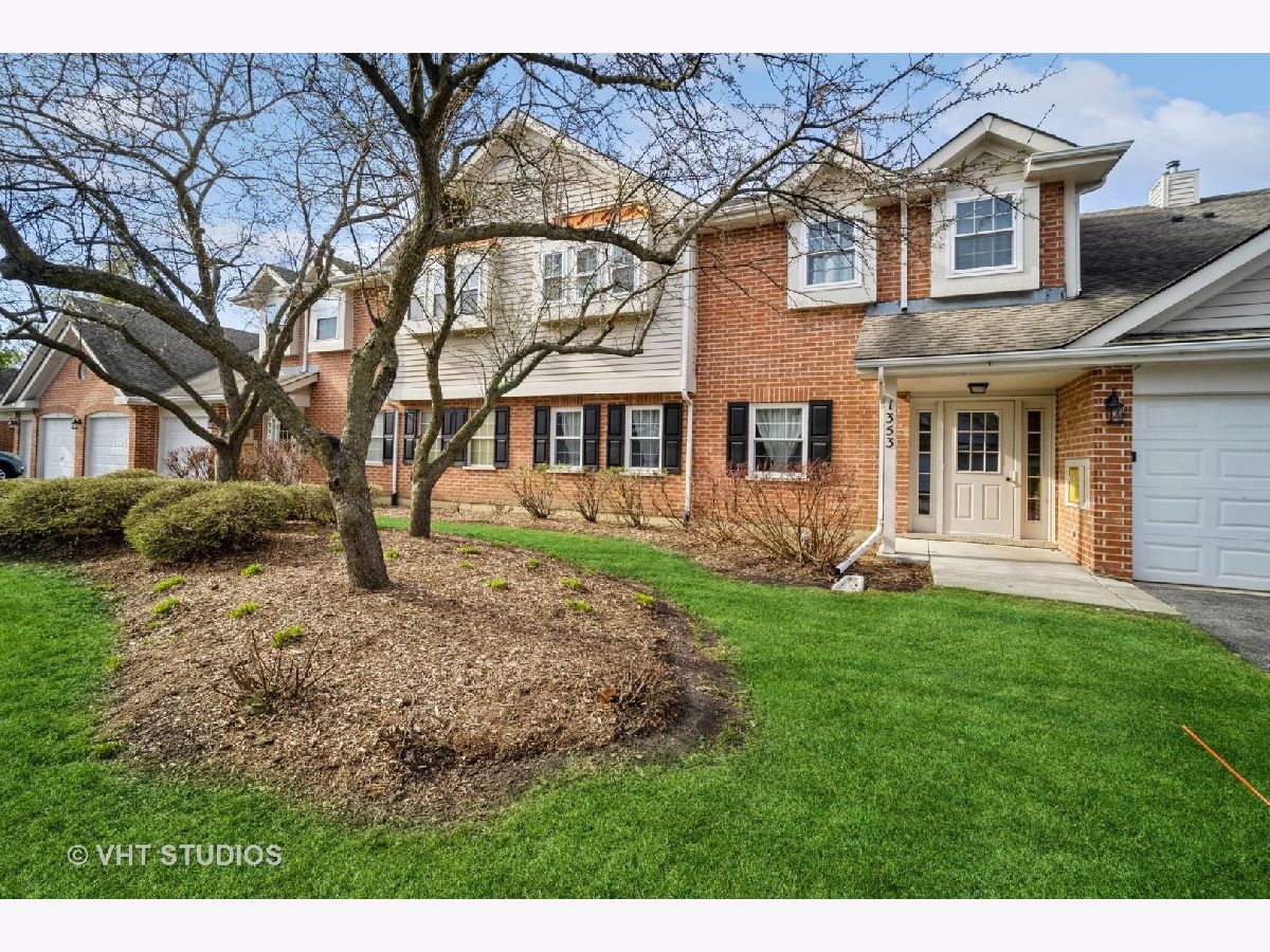 Condos & Townhomes Sold Harvest Run Palatine Illinois, 1353 Evergreen