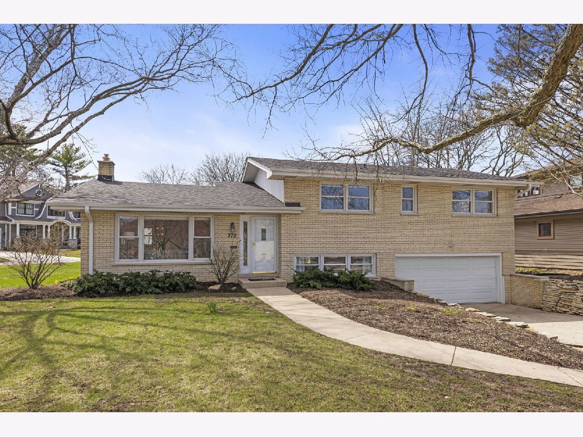 Homes Rented East Highlands Naperville Illinois, 370 Prairie