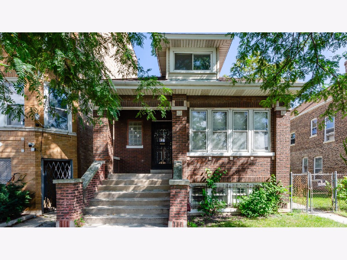 Homes & Townhomes & Condos Sold Lawndale Chicago Illinois, 1811 Komensky