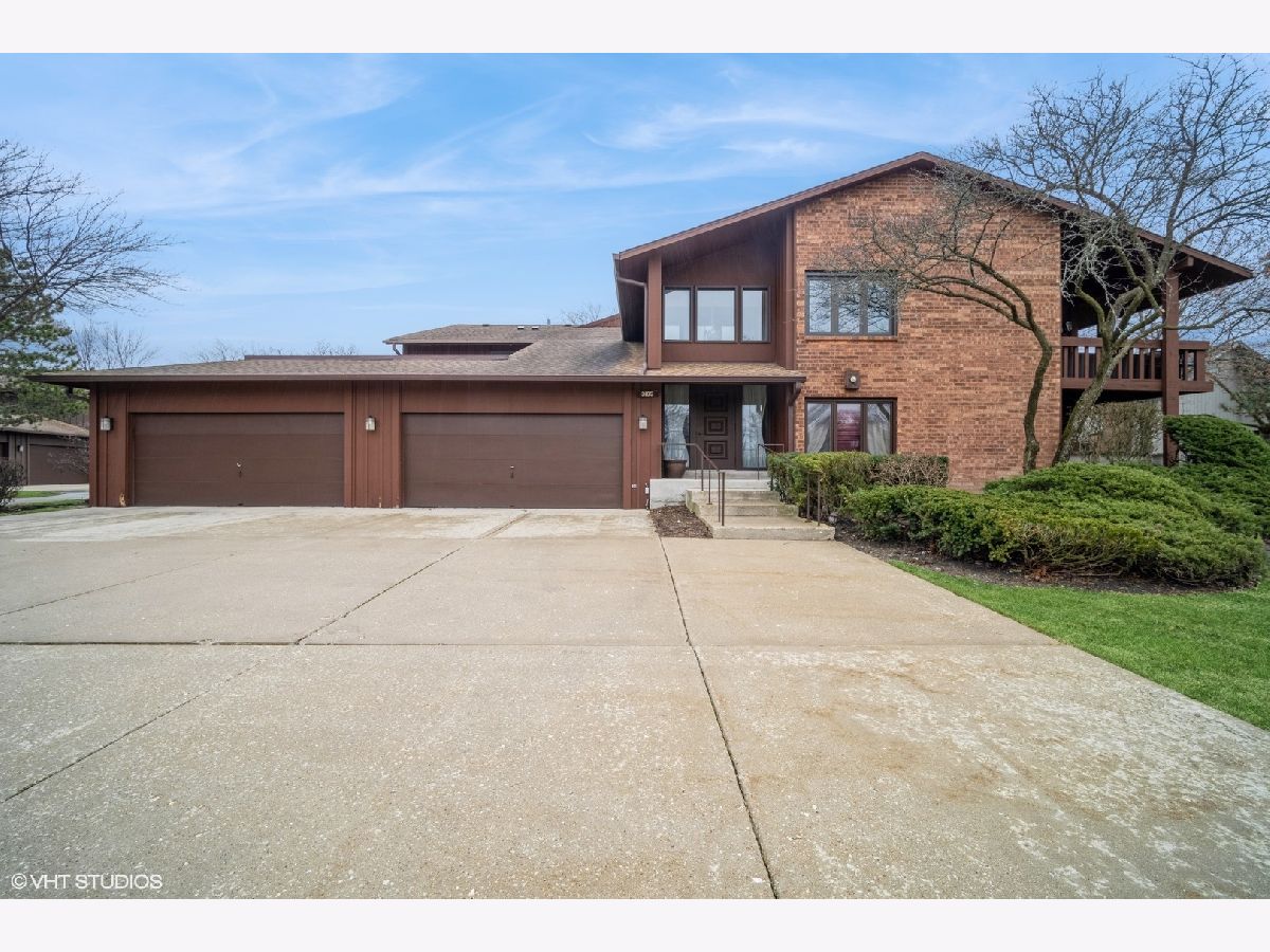Condominiums & Homes Sold Ville Du Parc Northbrook Illinois, 3105 Toulon