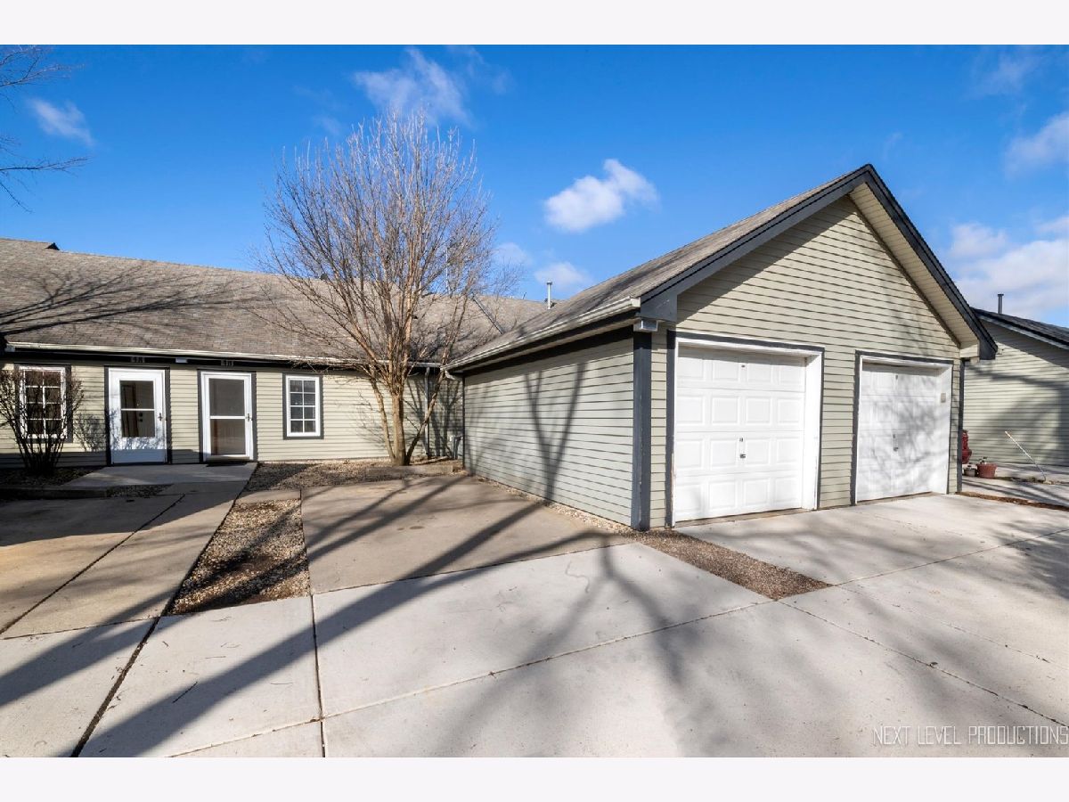 Townhomes & Condos Sold Abbyrose Elburn Illinois, 200 South