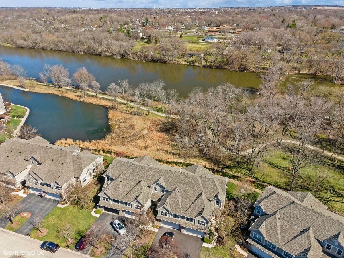 Townhomes Sold River Mist On The Fox Oswego Illinois, 142 River Mist