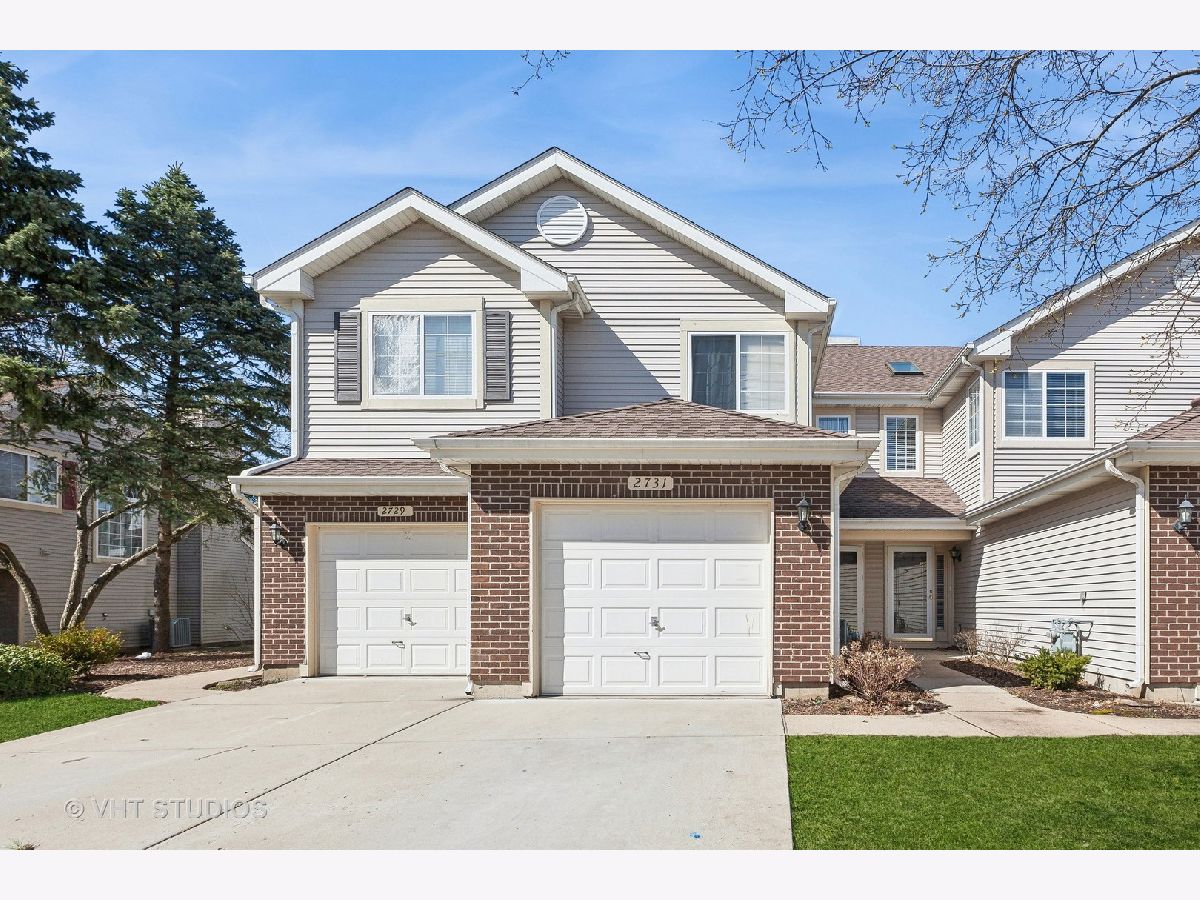 Townhomes & Condos Sold Red Rock Schaumburg Illinois, 2731 Odlum