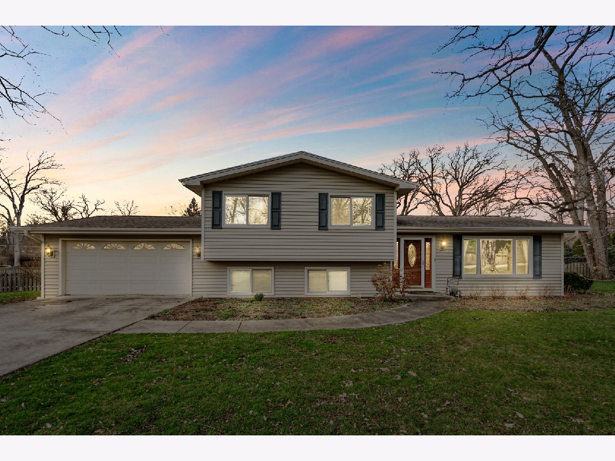 Homes Sold Northwoods West Chicago Illinois, 28W118 Elm