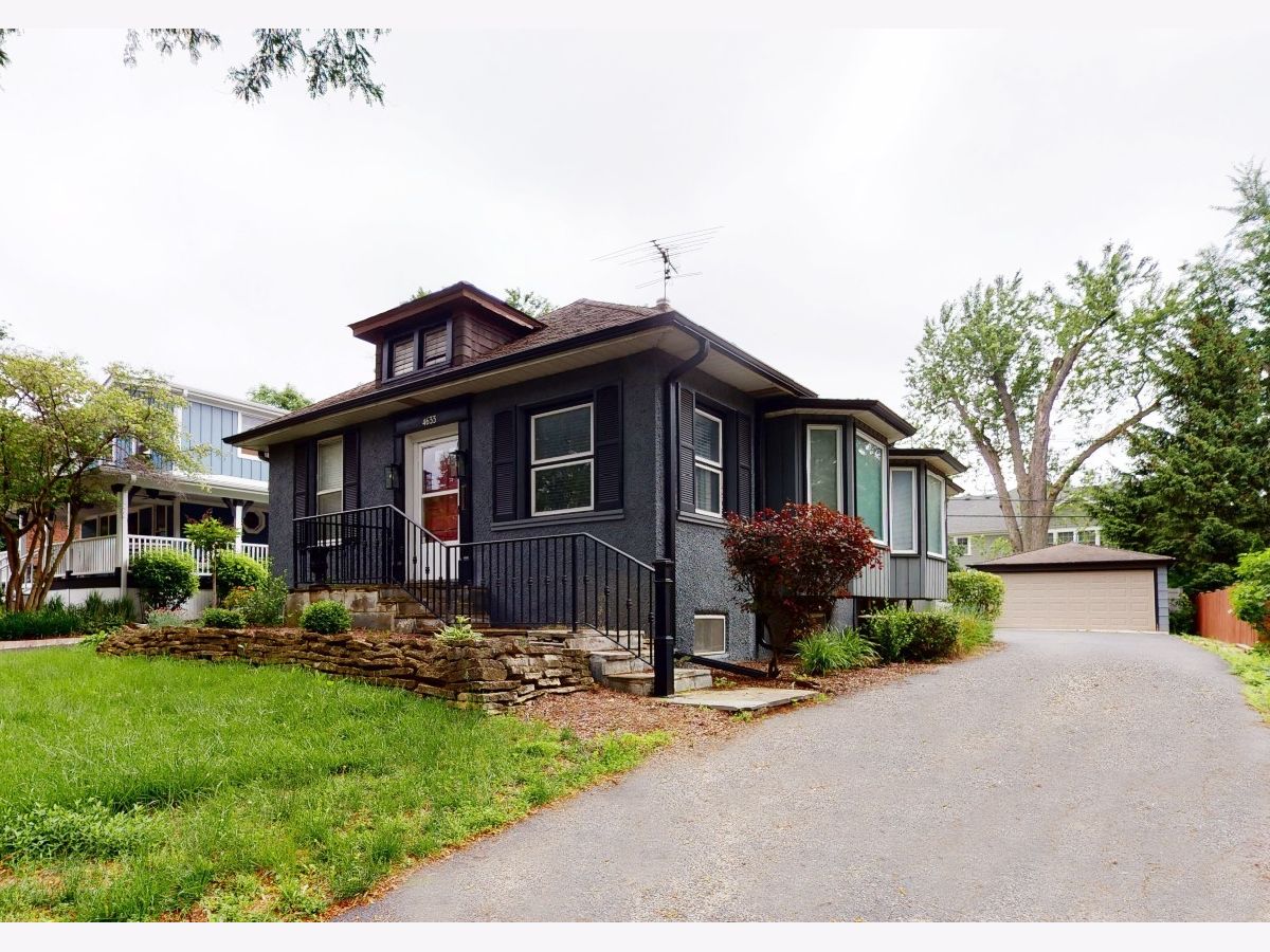 Homes Rented Prince Pond Downers Grove Illinois, 4633 Saratoga