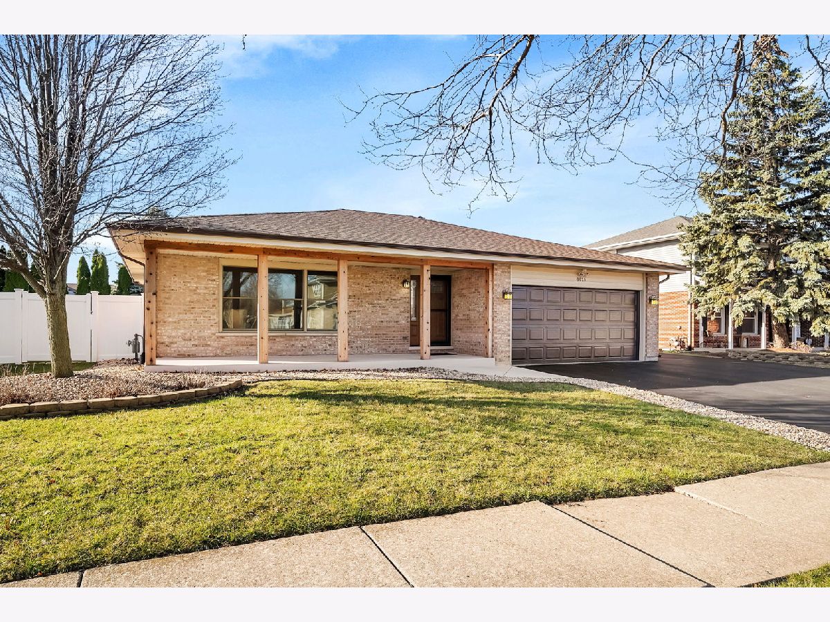 Homes & Townhomes & Condos Sold Meadow Park Tinley Park Illinois, 8025 Alexandria