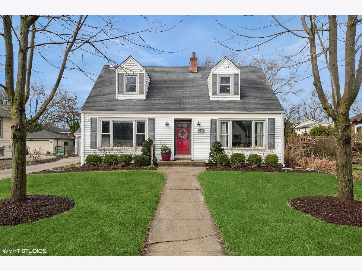 Homes Sold Pick Elmhurst Illinois, 234 Oakland Grove