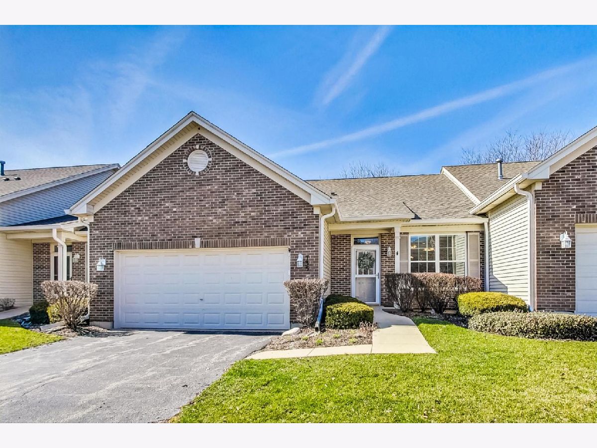 Townhomes & Condos Sold Fieldstone Elgin Illinois, 735 Littleton