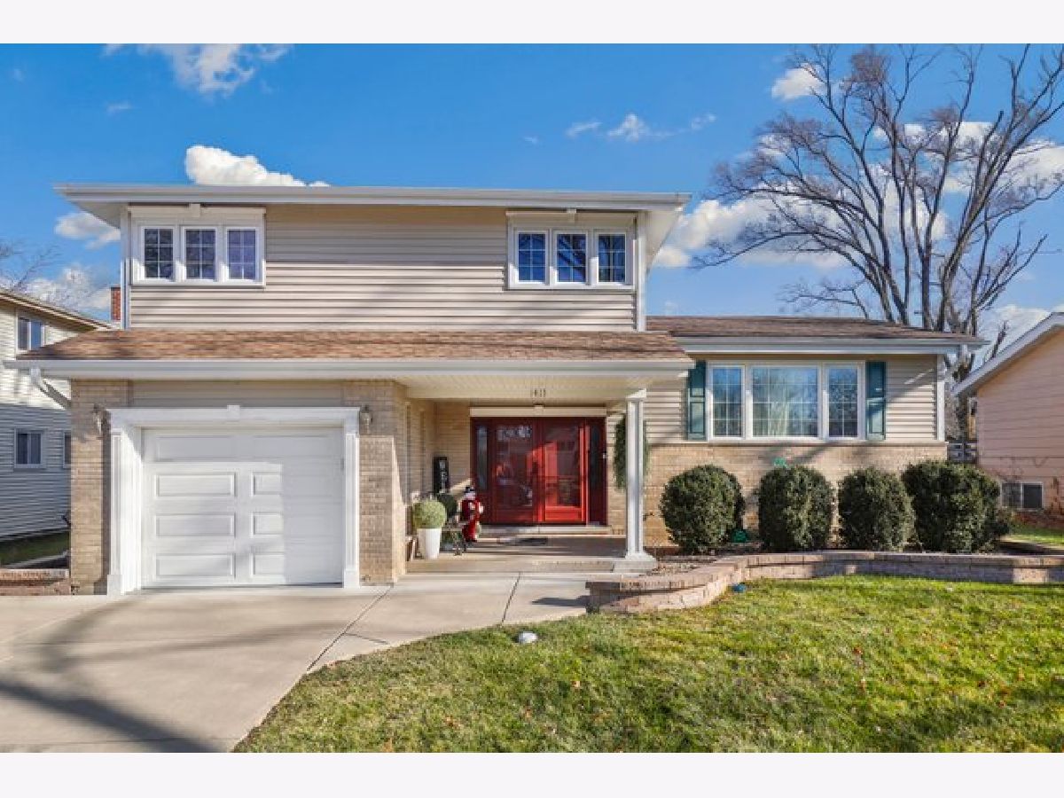 Homes Sold Woodview Manor Mount Prospect Illinois, 1413 Park