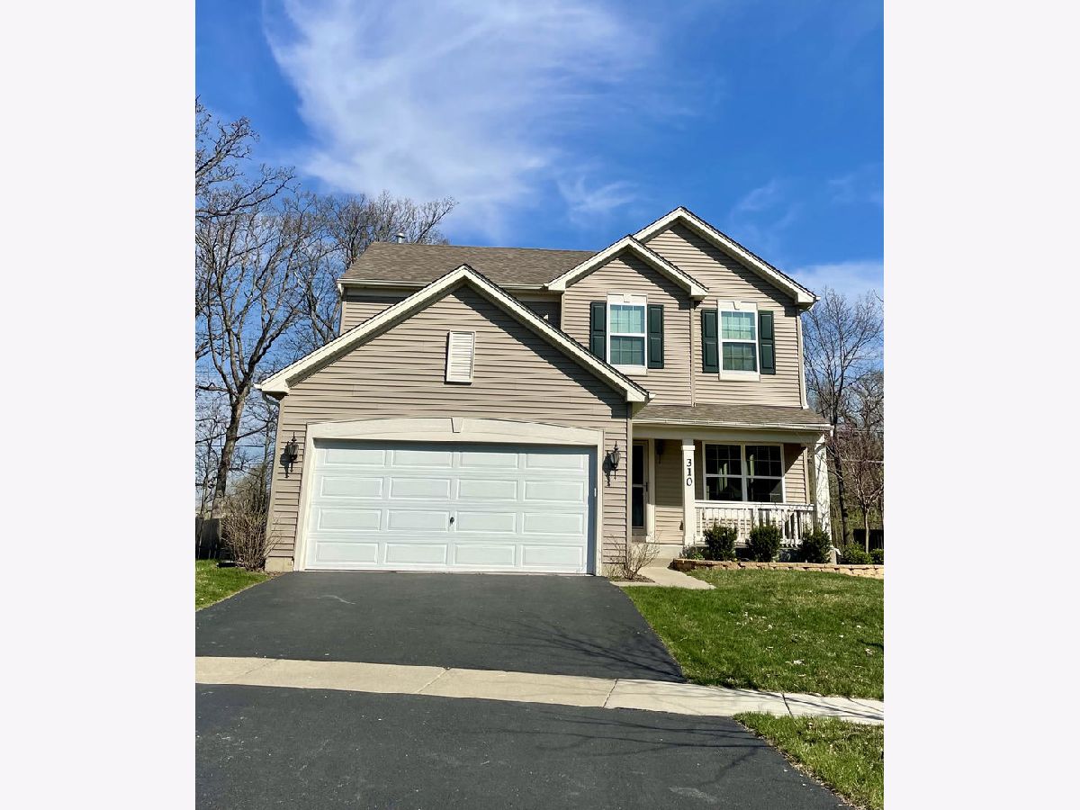  Rented Volo Illinois, 310 Cornerstone