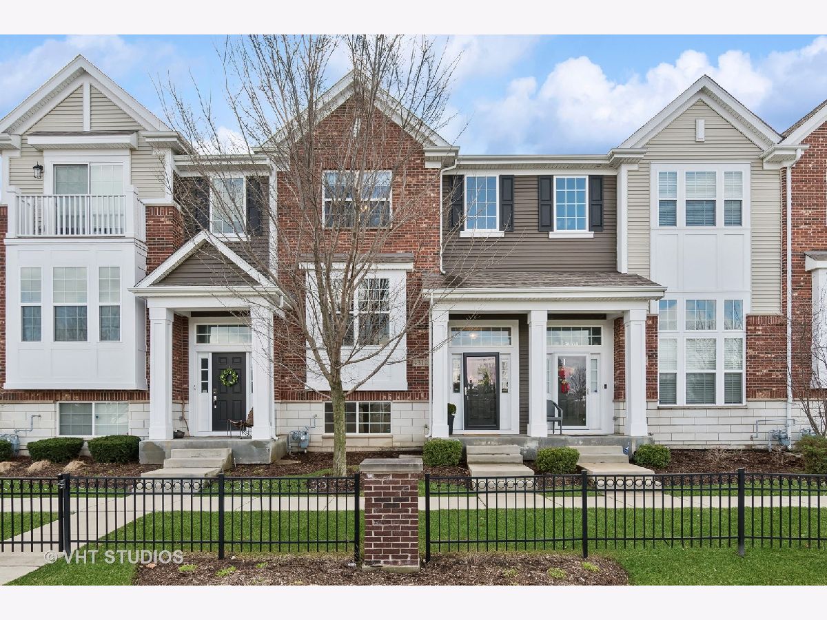 Townhomes Sold Emerson Park Naperville Illinois, 4312 Monroe