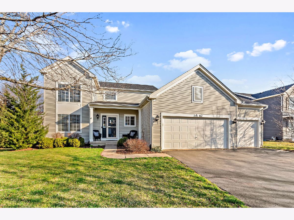 Townhomes & Condos & Homes Sold Grand Pointe Trails Aurora Illinois, 2162 Grand Pointe