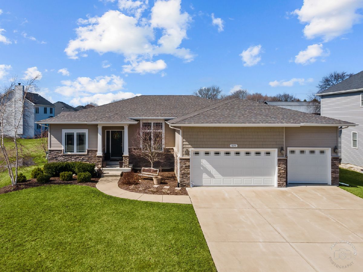 Homes Sold Deerpath Trails Oswego Illinois, 509 Marty