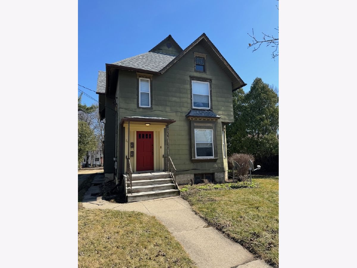 Rented Rockford Illinois, 124 Prospect