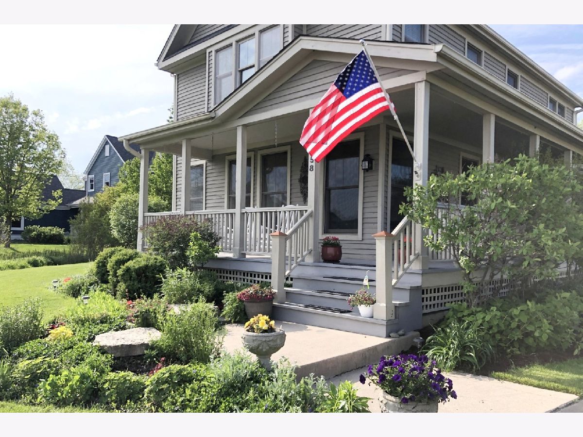 Homes & Condominiums Sold Prairie Crossing Grayslake Illinois, 1458 Prairie