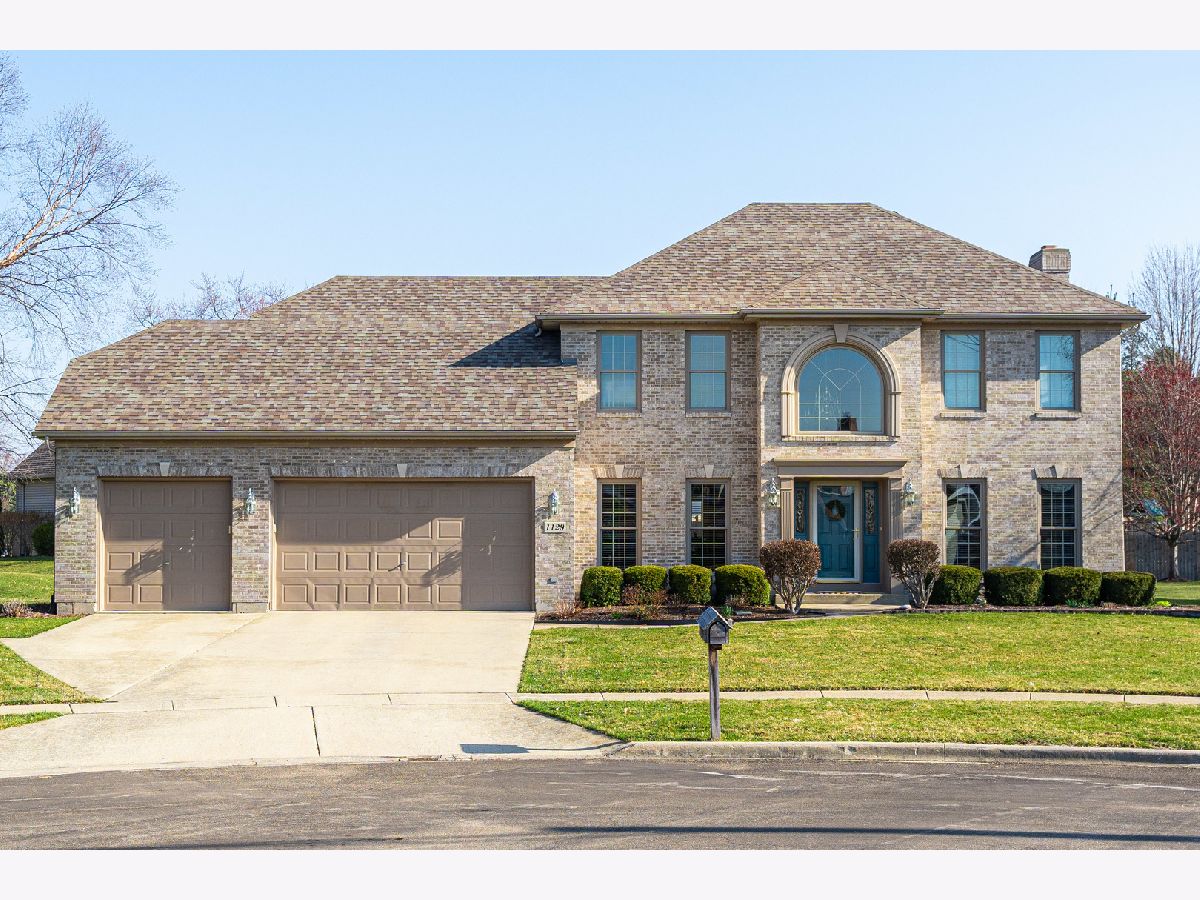 Homes Sold Windfield Meadows Sycamore Illinois, 1129 Swanberg