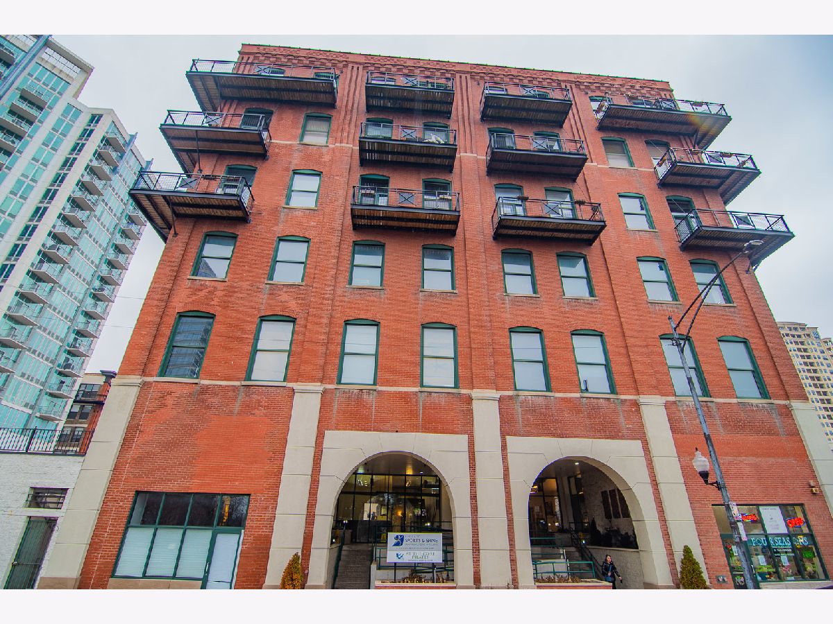 Condos & Townhomes Sold Penthouse Lofts Chicago Illinois, 1550 Indiana