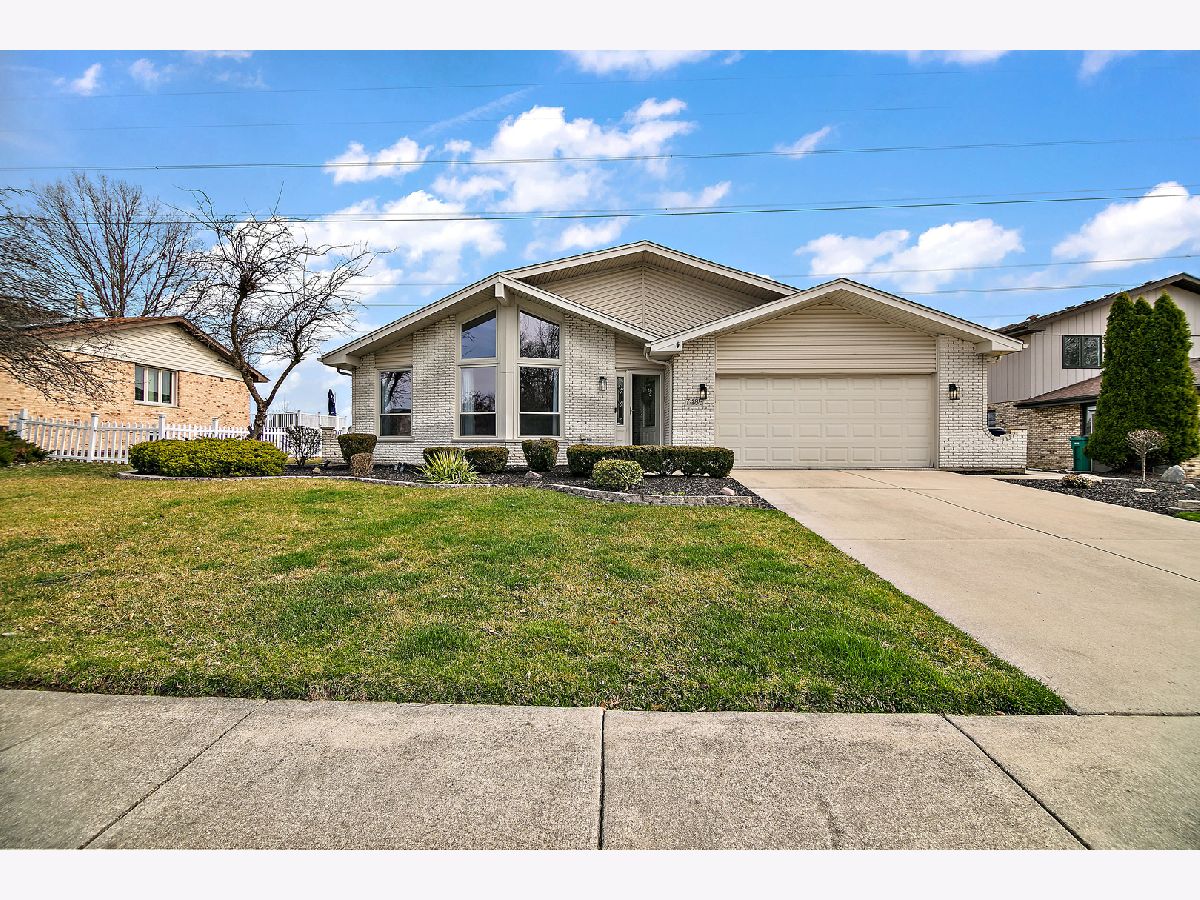 Homes & Townhomes & Condos Sold Brook Hills Orland Park Illinois, 17485 Highwood