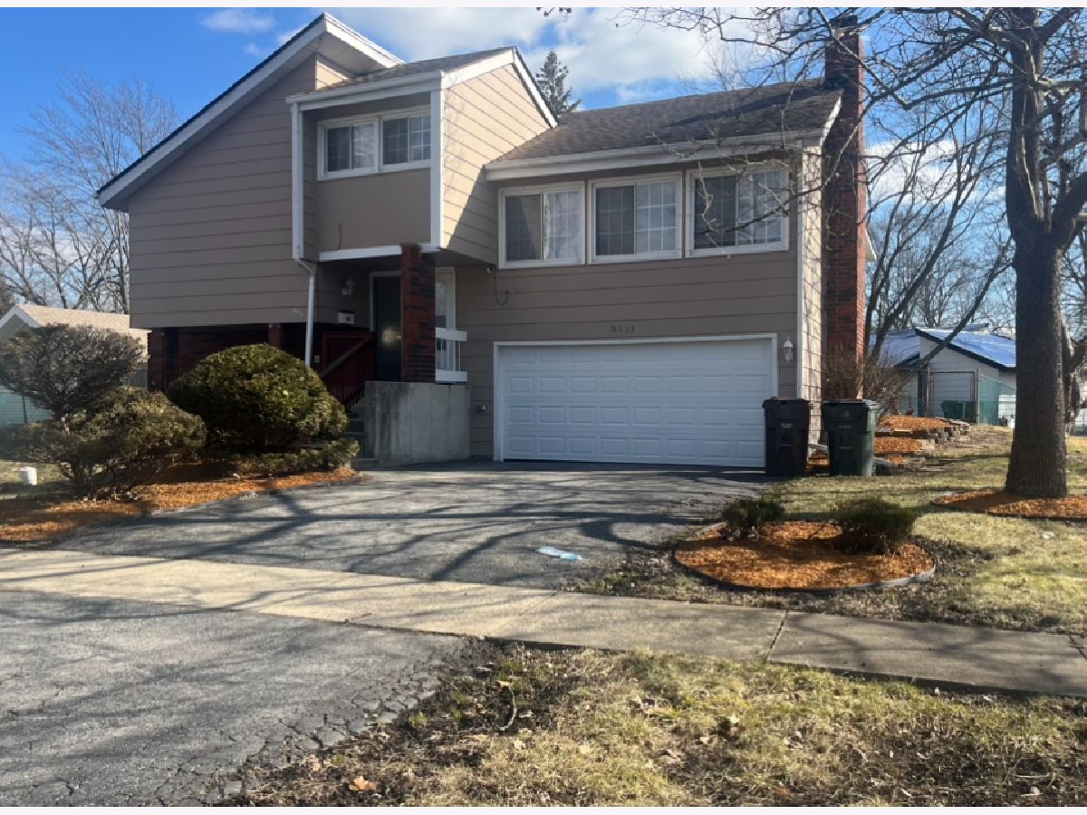 Homes Sold Chateaux Hazel Crest Illinois, 3311 Charlemagne