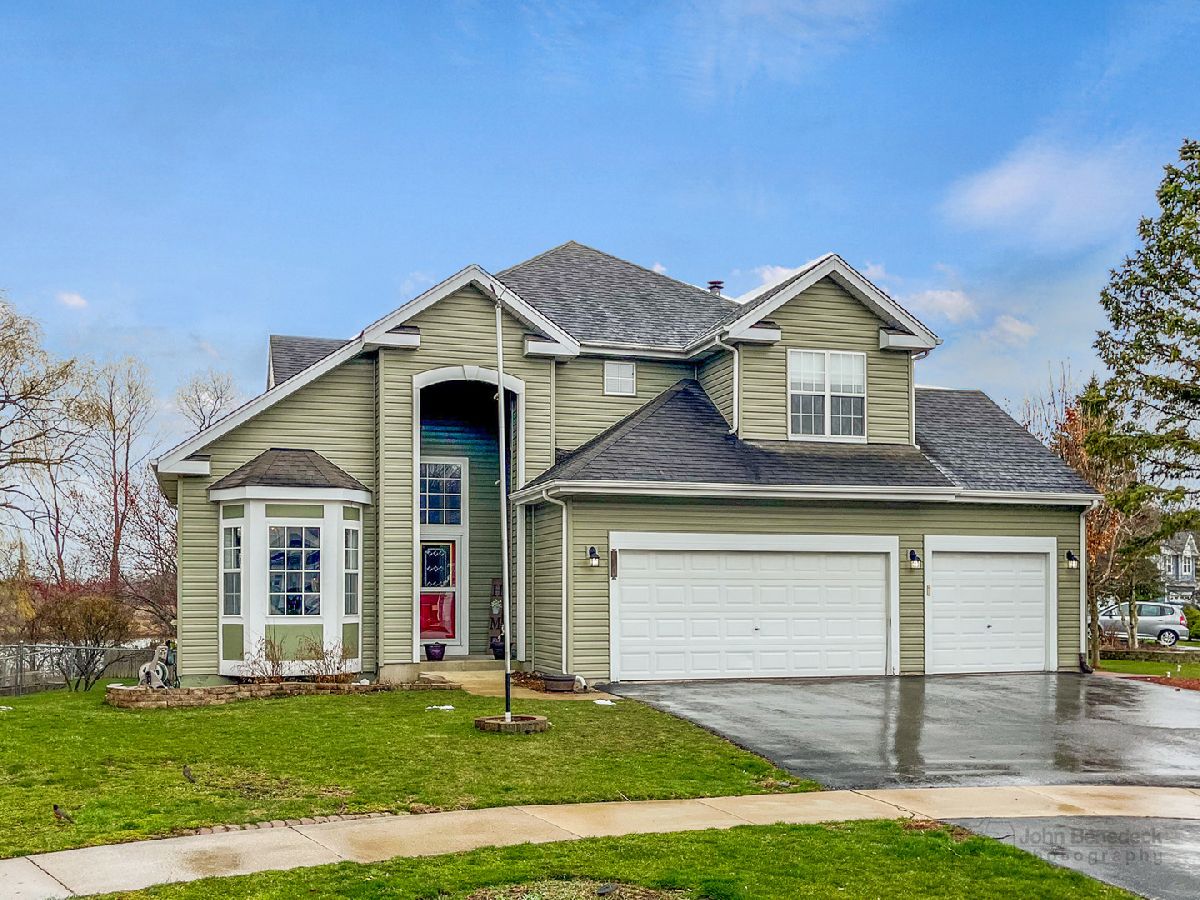 Homes Sold Park View Round Lake Illinois, 919 School