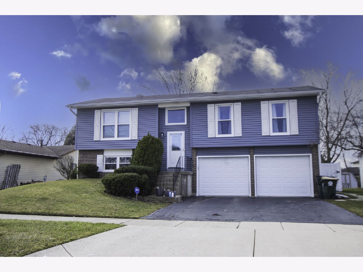 Homes Sold Westbury Hoffman Estates Illinois, 1111 Shagbark