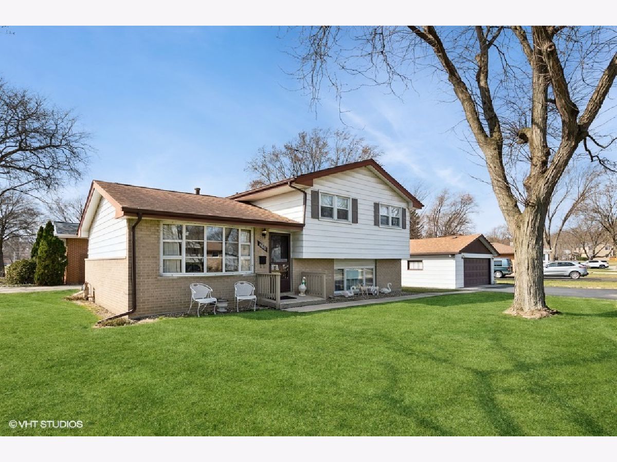 Homes Sold Parkside Tinley Park Illinois, 16820 Forest View