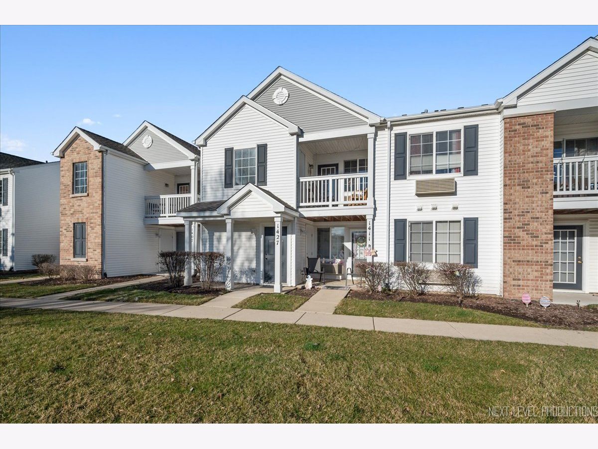 Condos & Townhomes Sold Prairie Point Aurora Illinois, 1427 Mcclure